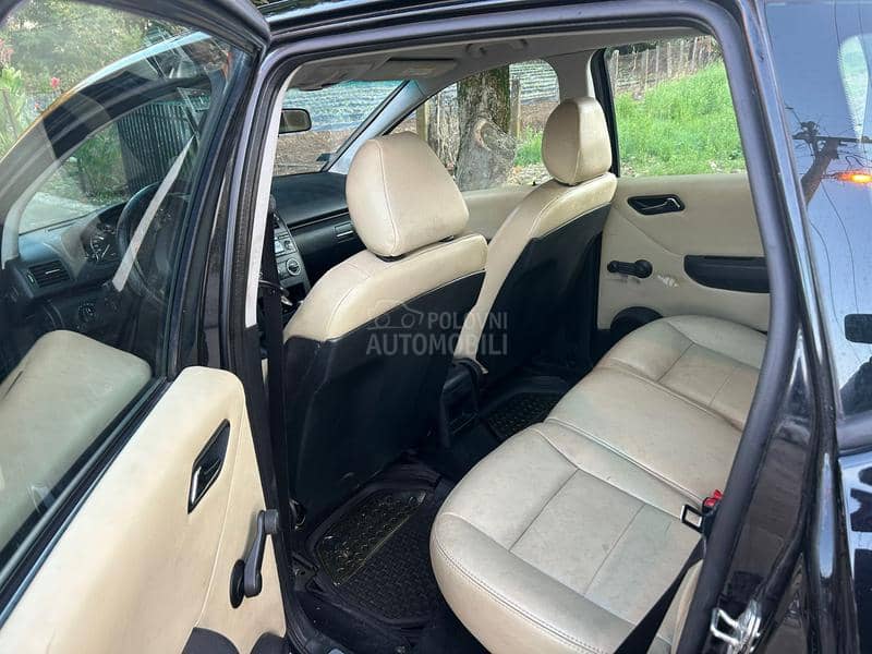 Mercedes Benz A 180 