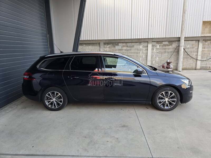 Peugeot 308 1.6 HDI PANO