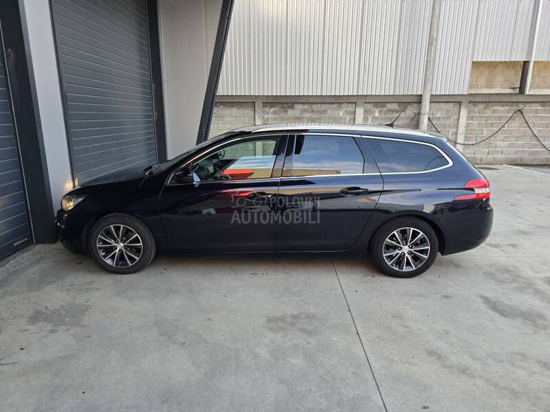 Peugeot 308 1.6 HDI PANO