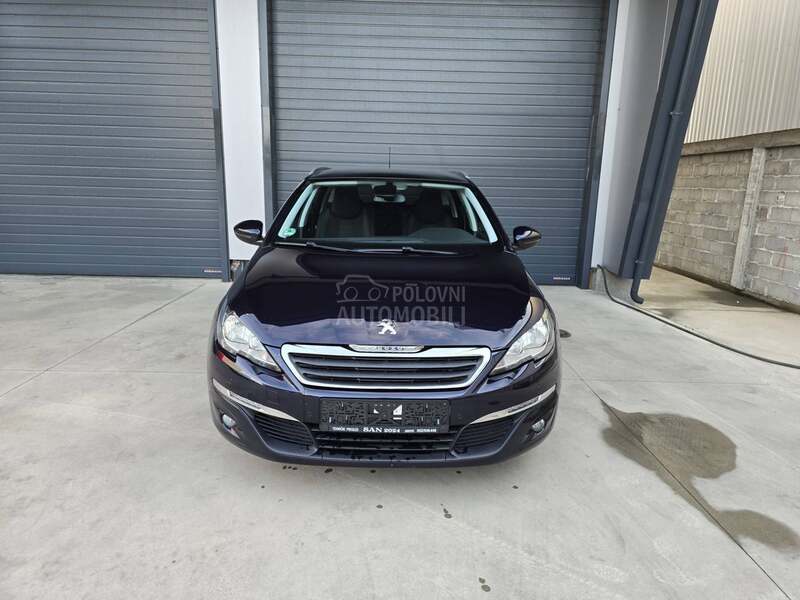 Peugeot 308 1.6 HDI PANO