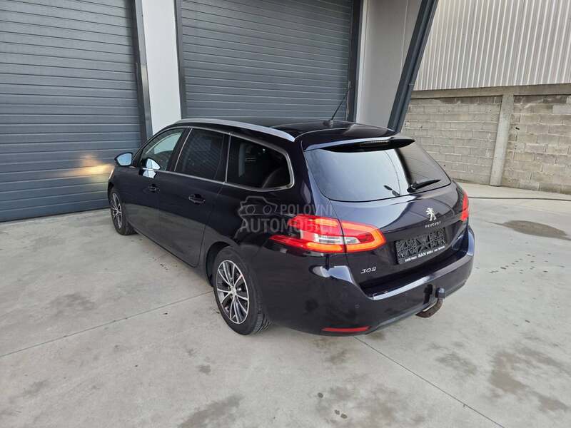 Peugeot 308 1.6 HDI PANO