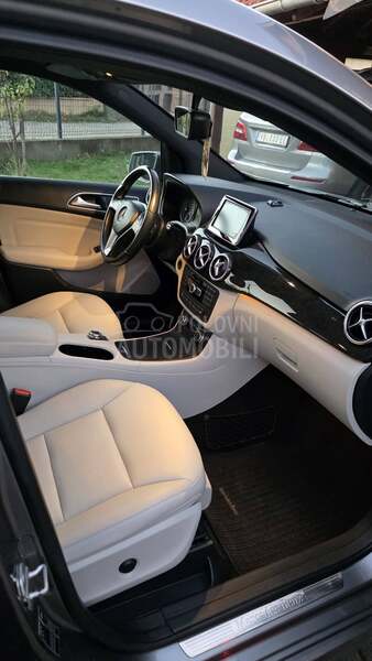 Mercedes Benz B 200 2.0 metan