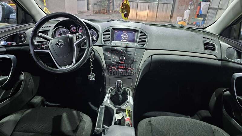 Opel Insignia 