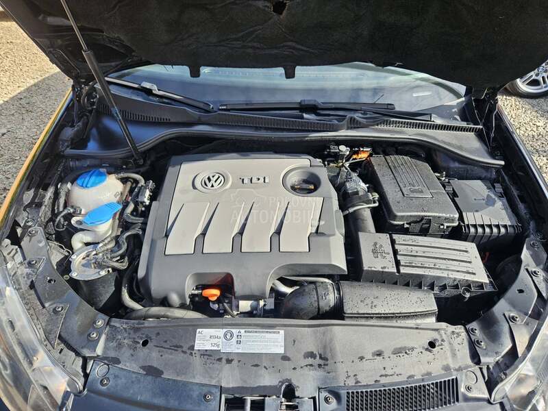 Volkswagen Golf 6 1.6TDI TOOP