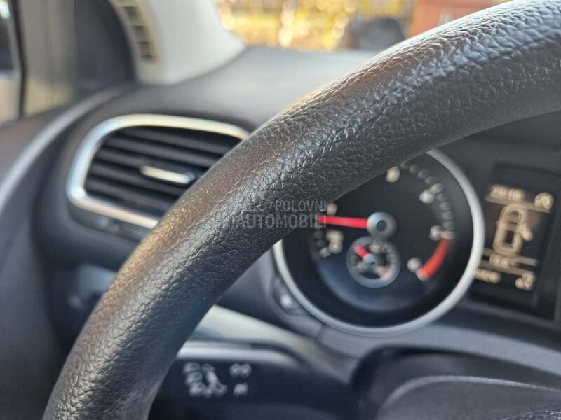 Volkswagen Golf 6 1.6TDI TOOP