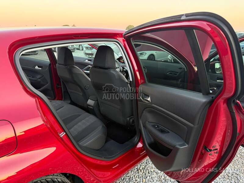 Peugeot 308 1.2 ALLURE