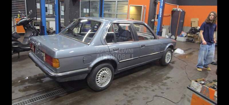 BMW 316 