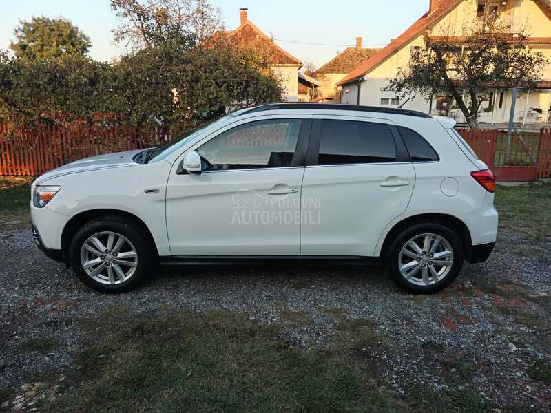 Mitsubishi ASX 