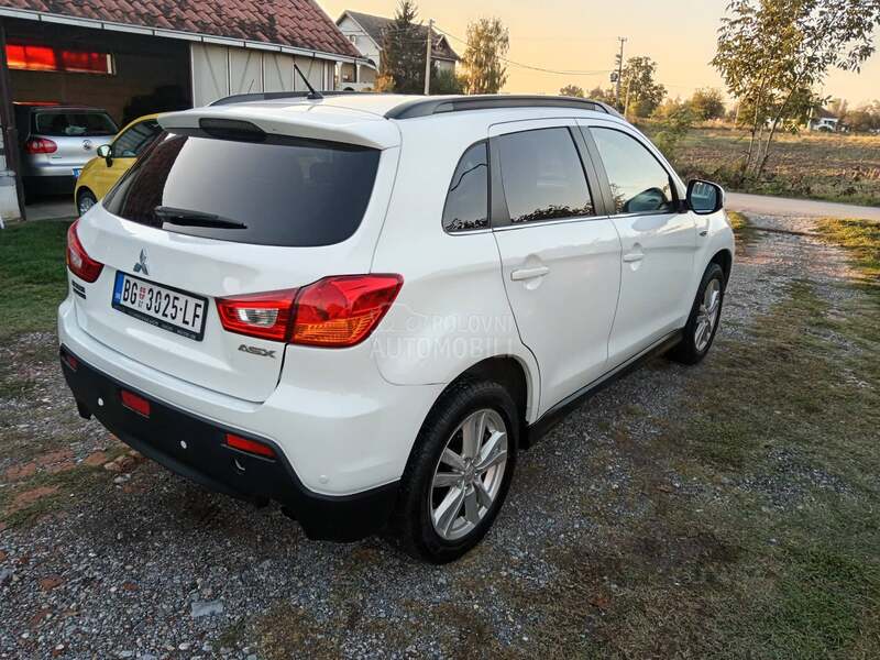 Mitsubishi ASX 