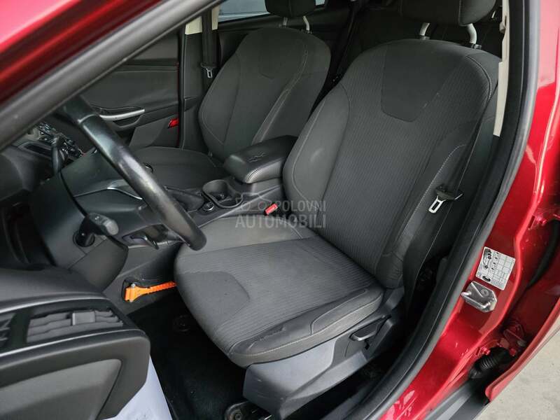 Ford Focus 1.6 TDCI TITANIUM