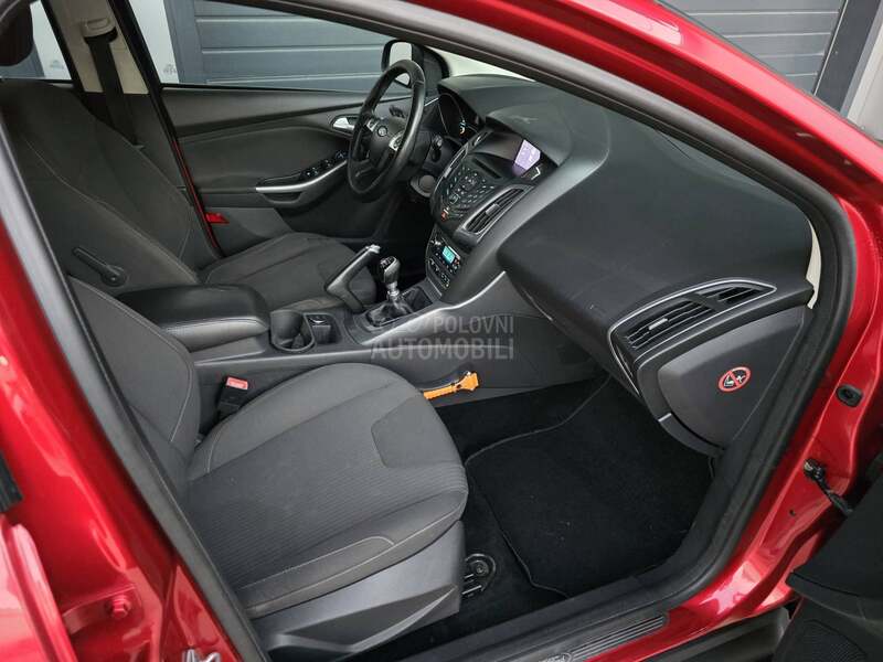 Ford Focus 1.6 TDCI TITANIUM