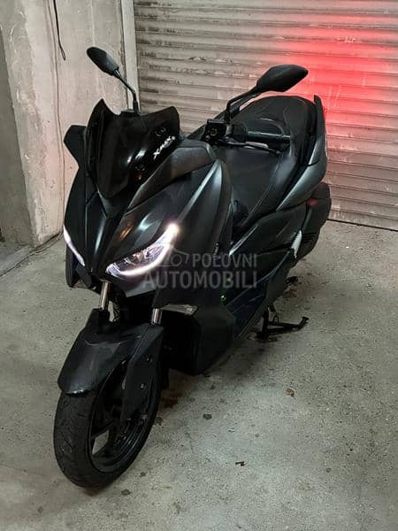 Yamaha XMAX X MAX 300
