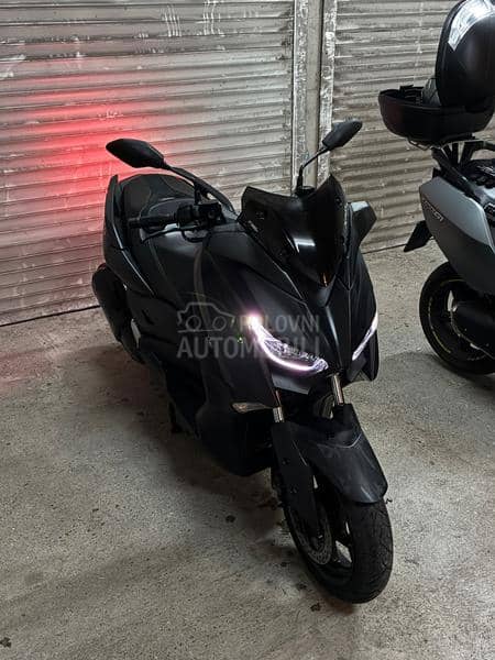 Yamaha XMAX X MAX 300