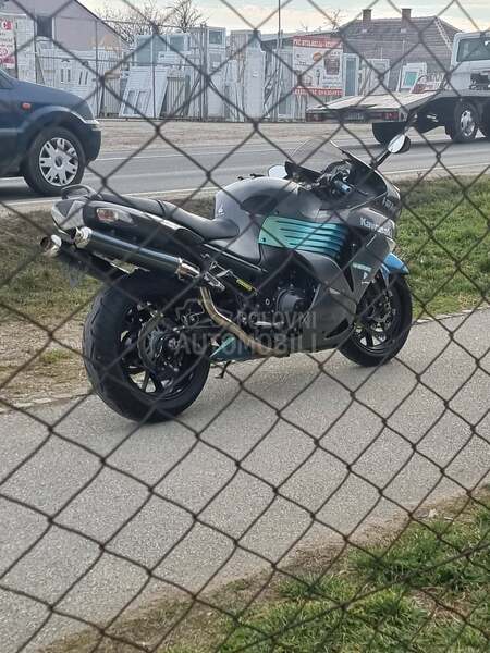 Kawasaki zzr 1400