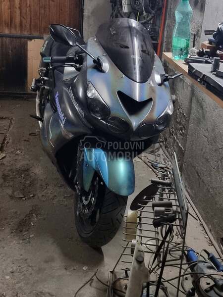 Kawasaki zzr 1400