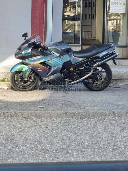 Kawasaki zzr 1400