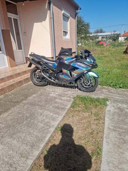 Kawasaki zzr 1400