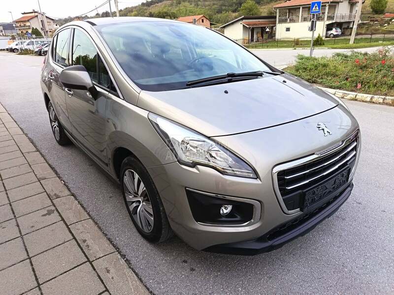Peugeot 3008 1.6HDi LED NAV NOV