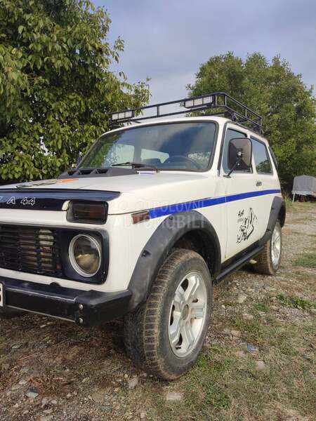 Lada Niva 1.7