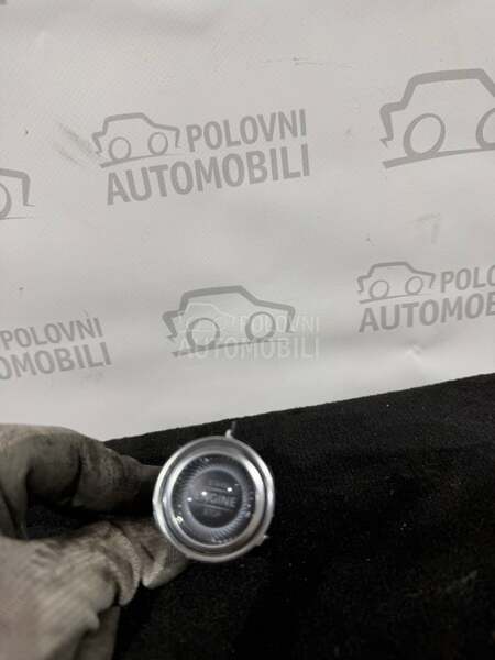 Dugme za paljenje w213