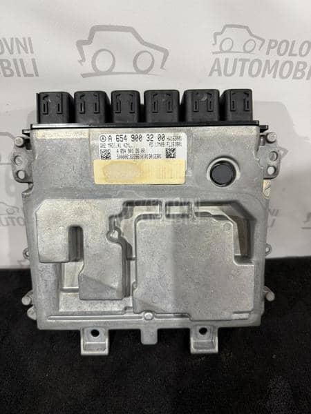 Motorni racunar W213 om654