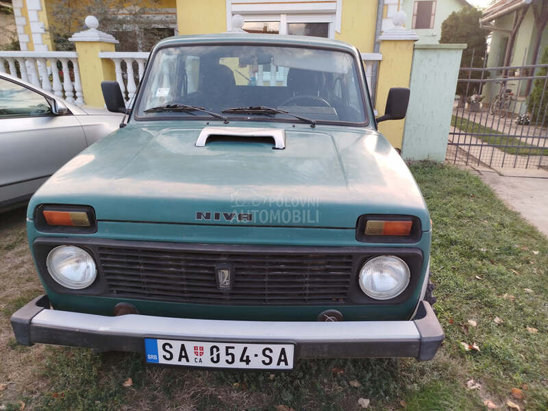 Lada Niva 