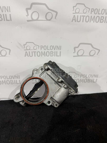 Klapna gasa om654 w213