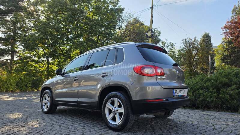 Volkswagen Tiguan 2.0 TSI