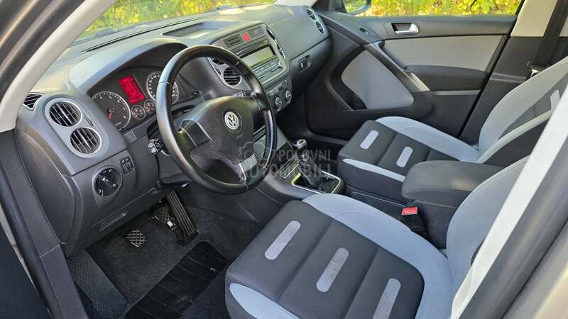Volkswagen Tiguan 2.0 TSI