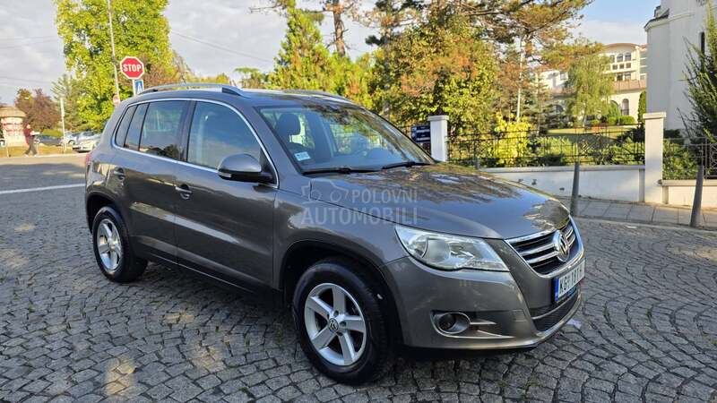 Volkswagen Tiguan 2.0 TSI