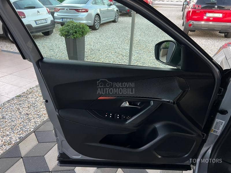 Peugeot 2008 ZAMENjEN LANAC