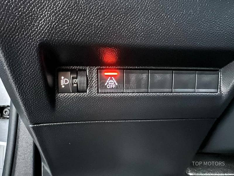 Peugeot 2008 ZAMENjEN LANAC
