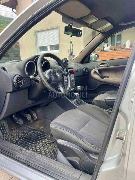 Alfa Romeo 147 