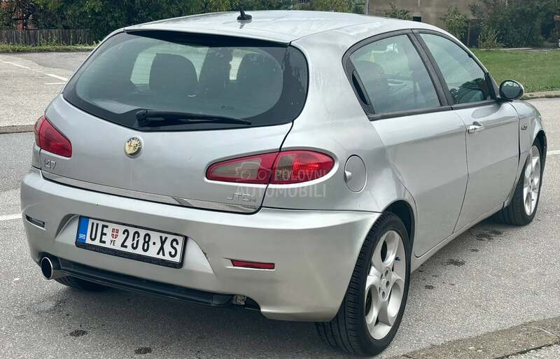 Alfa Romeo 147 