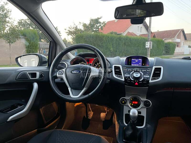 Ford Fiesta TITANIUM