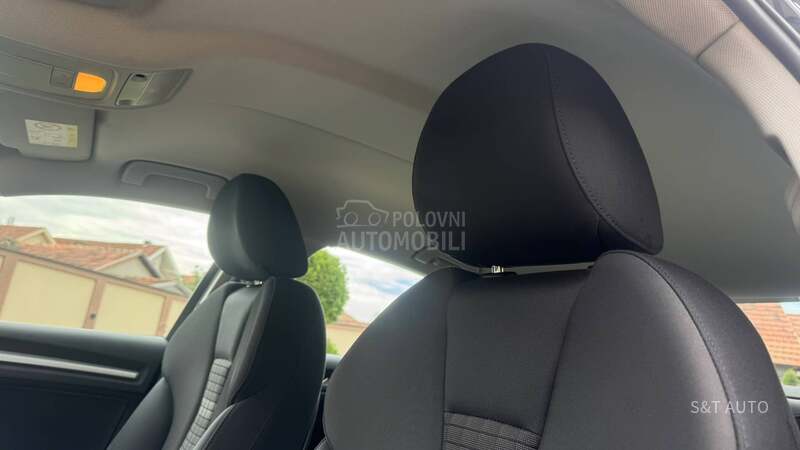 Audi A3 1.6 TDI/LED/NAV/FUL