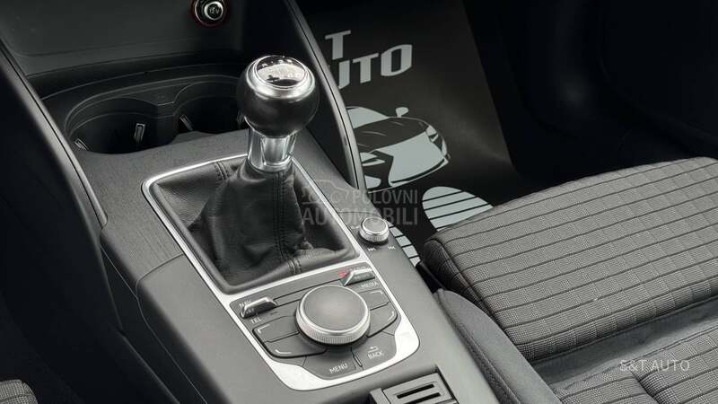 Audi A3 1.6 TDI/LED/NAV/FUL