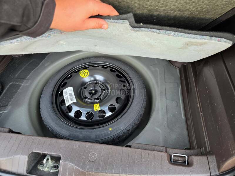 Opel Meriva 1.4 T švajcarac