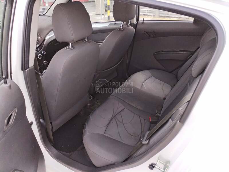 Chevrolet Spark 1.2 LT