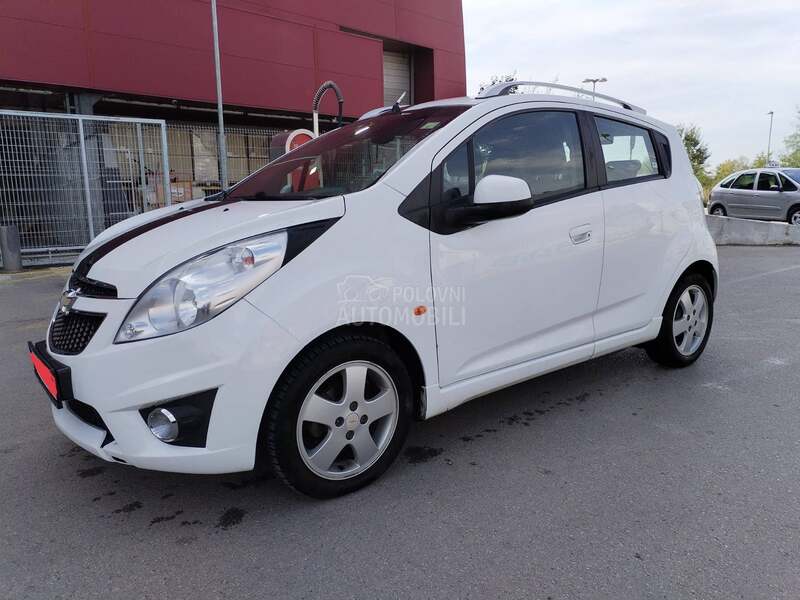 Chevrolet Spark 1.2 LT