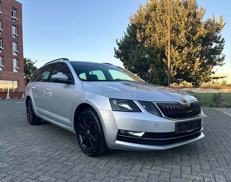 Škoda Octavia 2.0//TDI//DSG//NAV//