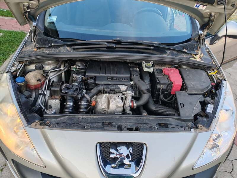 Peugeot 308 1.6 hdi