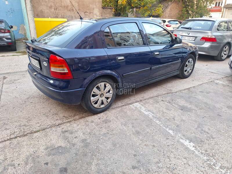 Opel Astra G 