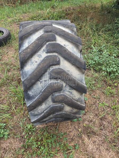 BKT 18/5 R22.5