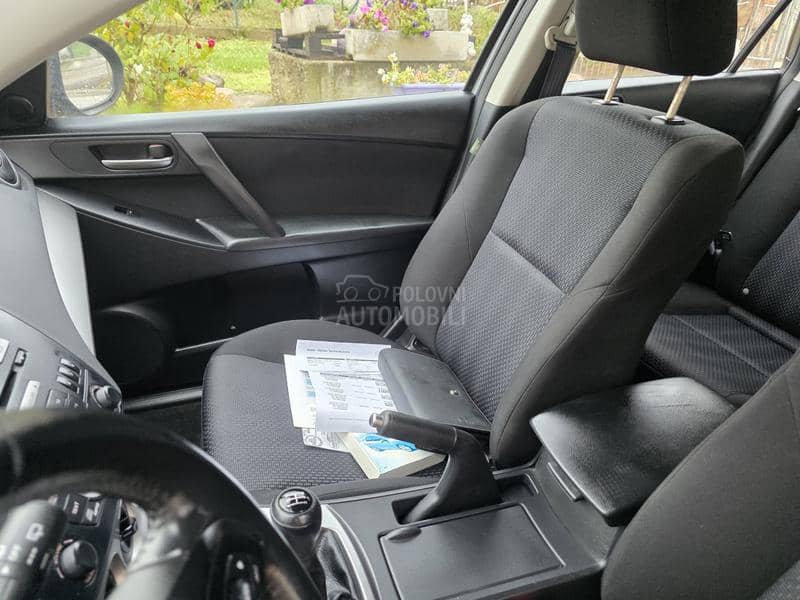 Mazda 3 1.6b 176hSvajc