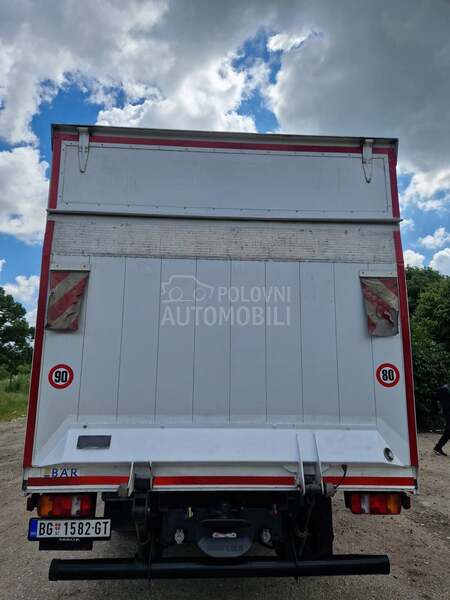 Mercedes Benz Atego 818