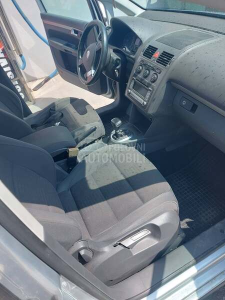 Volkswagen Touran 1.9tdi