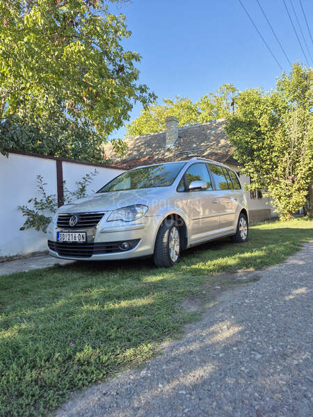 Volkswagen Touran 1.9tdi