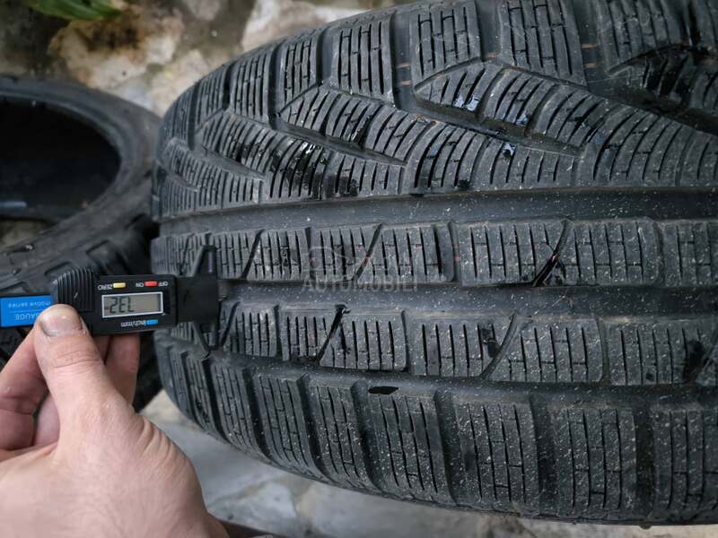 Michelin 255/40 R19 Zimska
