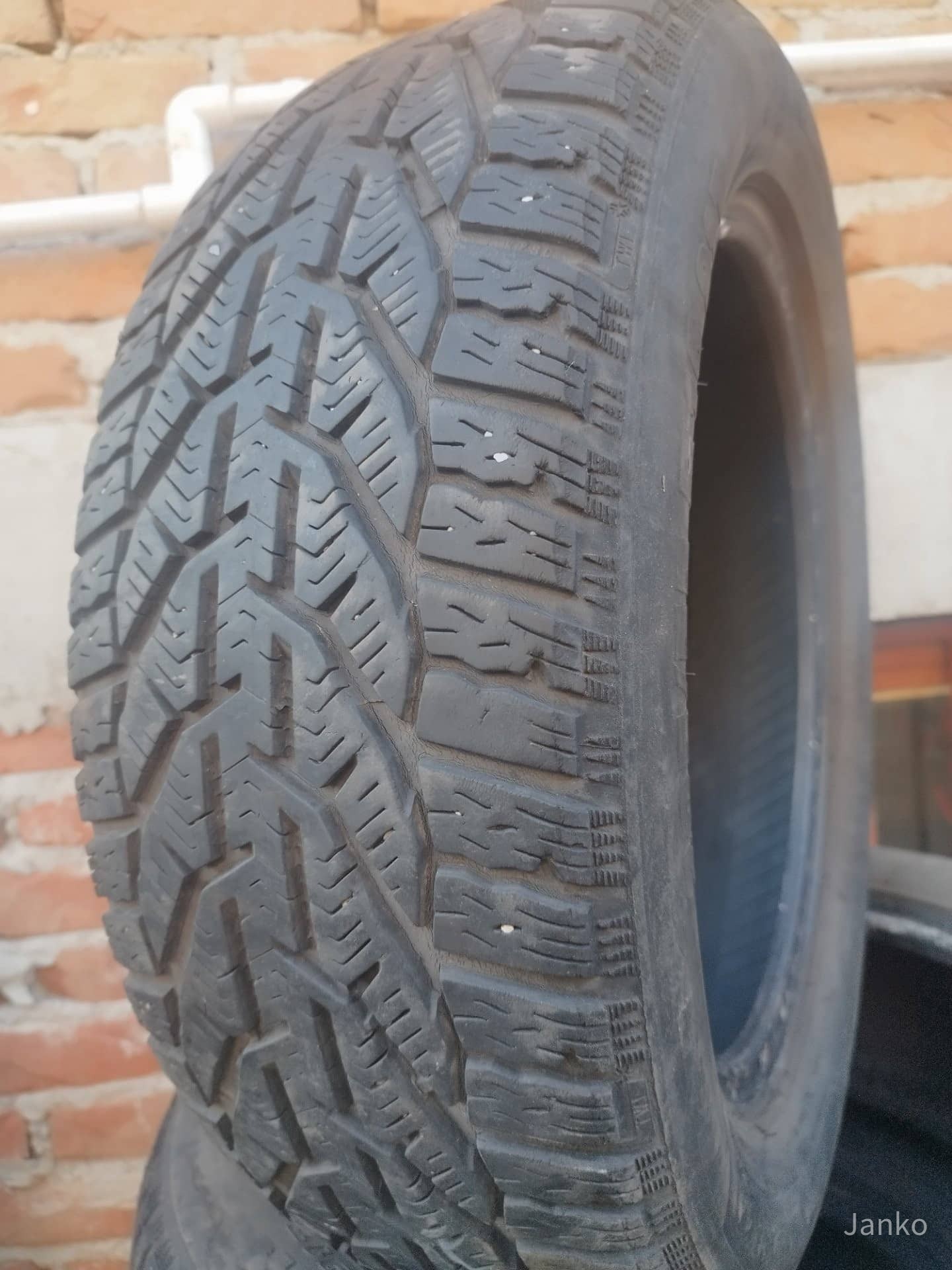 Tigar 205/55 R16 Zimska